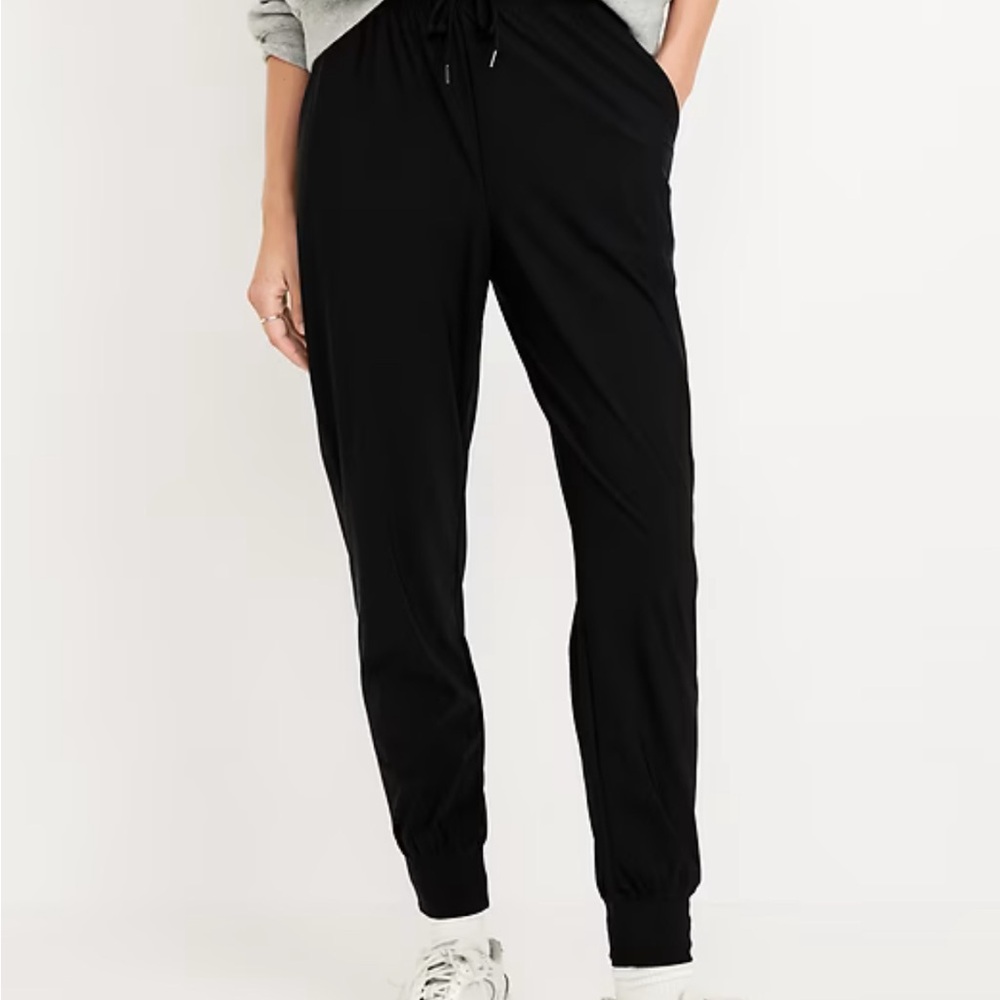 Old Navy Active Dynamic Fleece high rise Women's Black Jogger pant